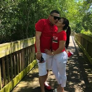 Meet your Posher, Hermes